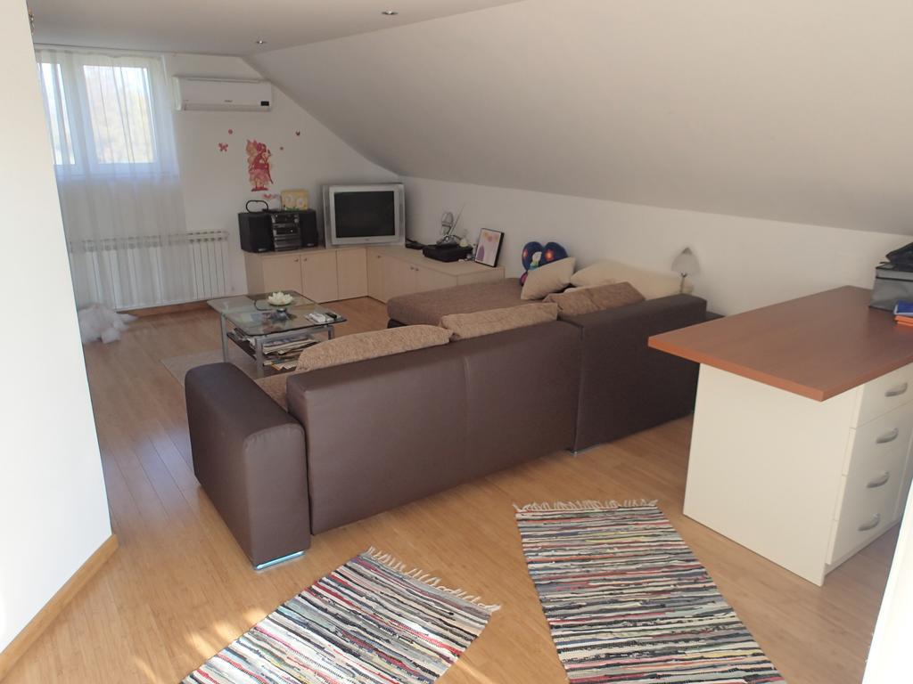 Holiday Home Dora Забок Номер фото