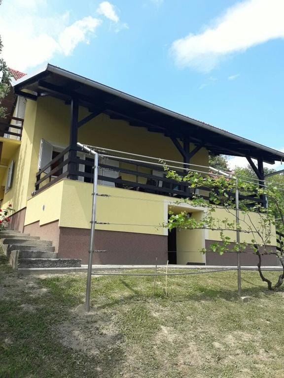 Holiday Home Dora Забок Экстерьер фото